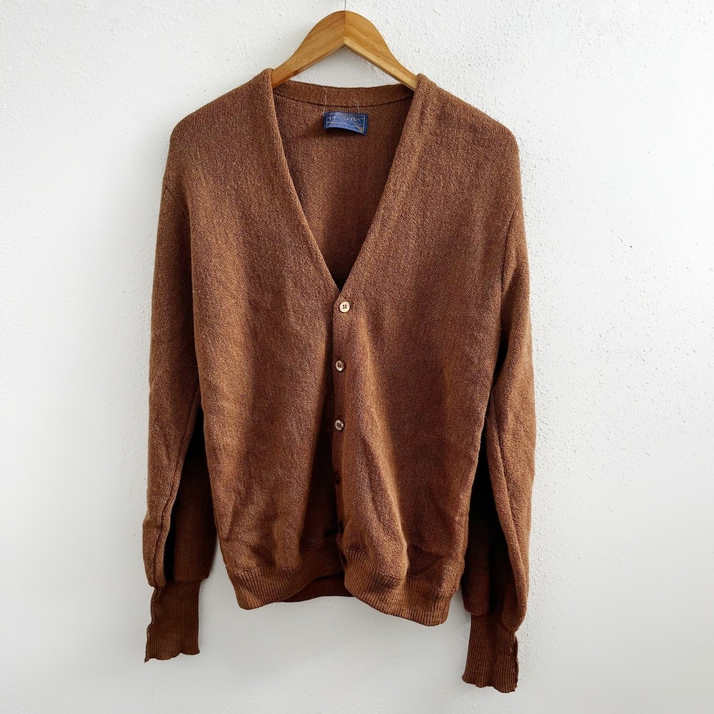 PENDLETON Vintage 100% Virgin Wool Cardigan Size Medium